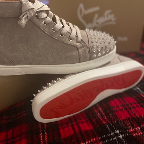 Size 44m - Picture 2 of 3